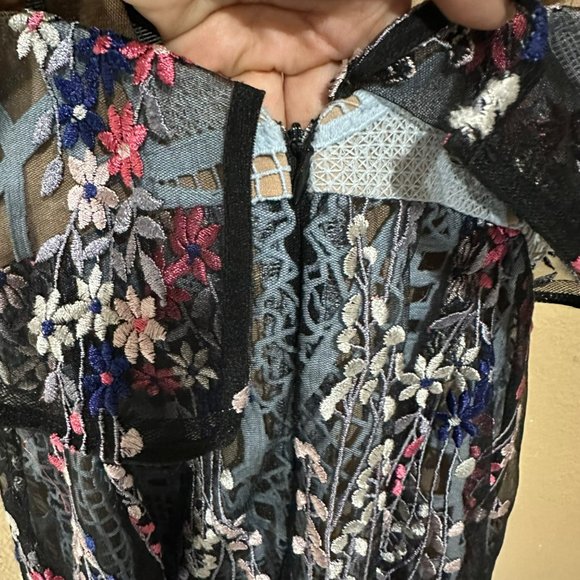 UNBRANDED Women's Floral Vine Embroidered Maxi Sleeveless Overlay Dress Size S - Picture 7 of 15